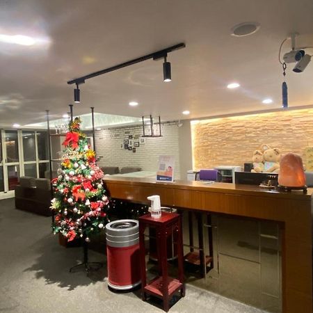 Aiyue Hotel Huwei Zewnętrze zdjęcie